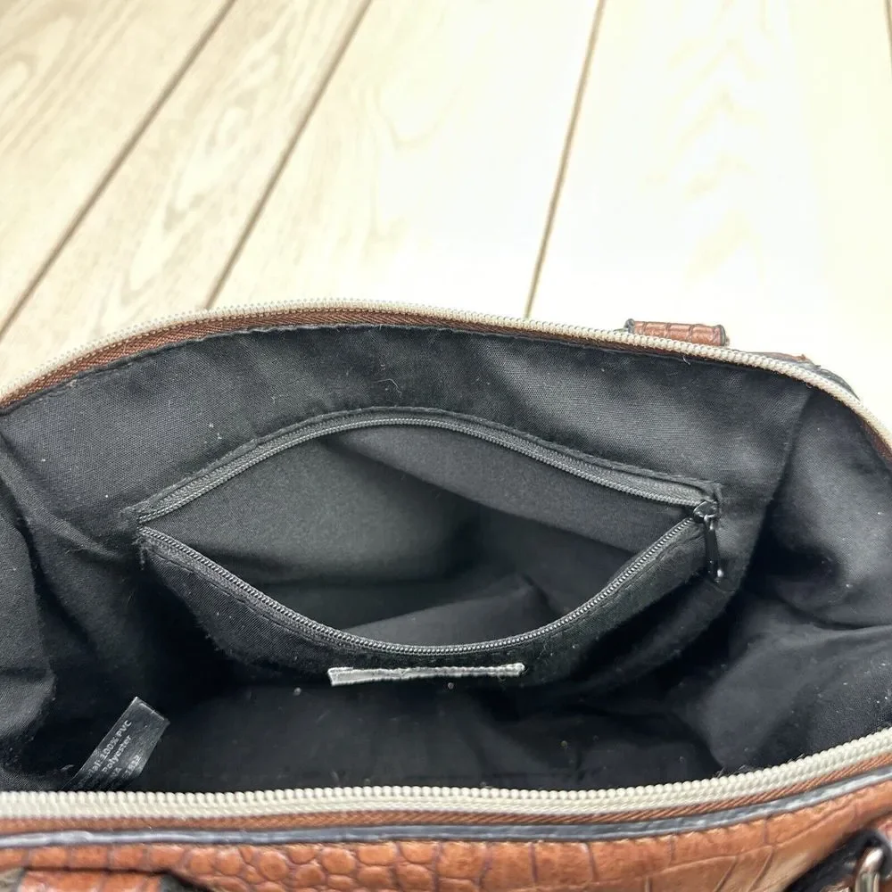 Kenneth Cole Reaction‎ Crocodile Dome Satchel Purse Bag Brown